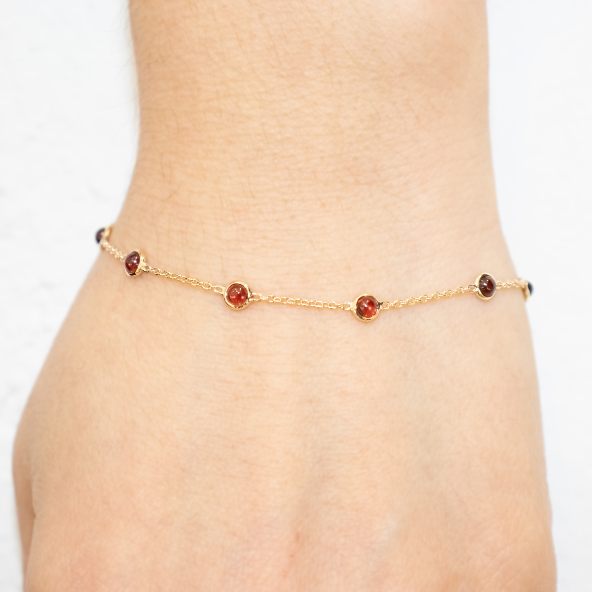 Cabochon Garnet Tempo Bracelet in 14K Yellow Gold